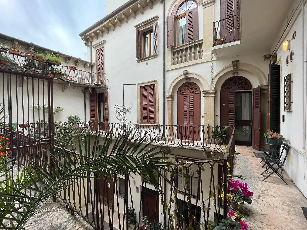 Appartement Veronajourneys Emilei
