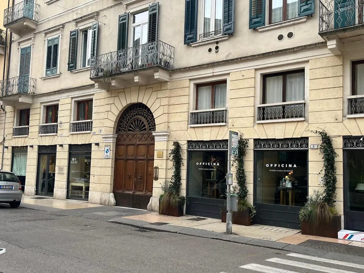 Veronajourneys Emilei Appartement Verona