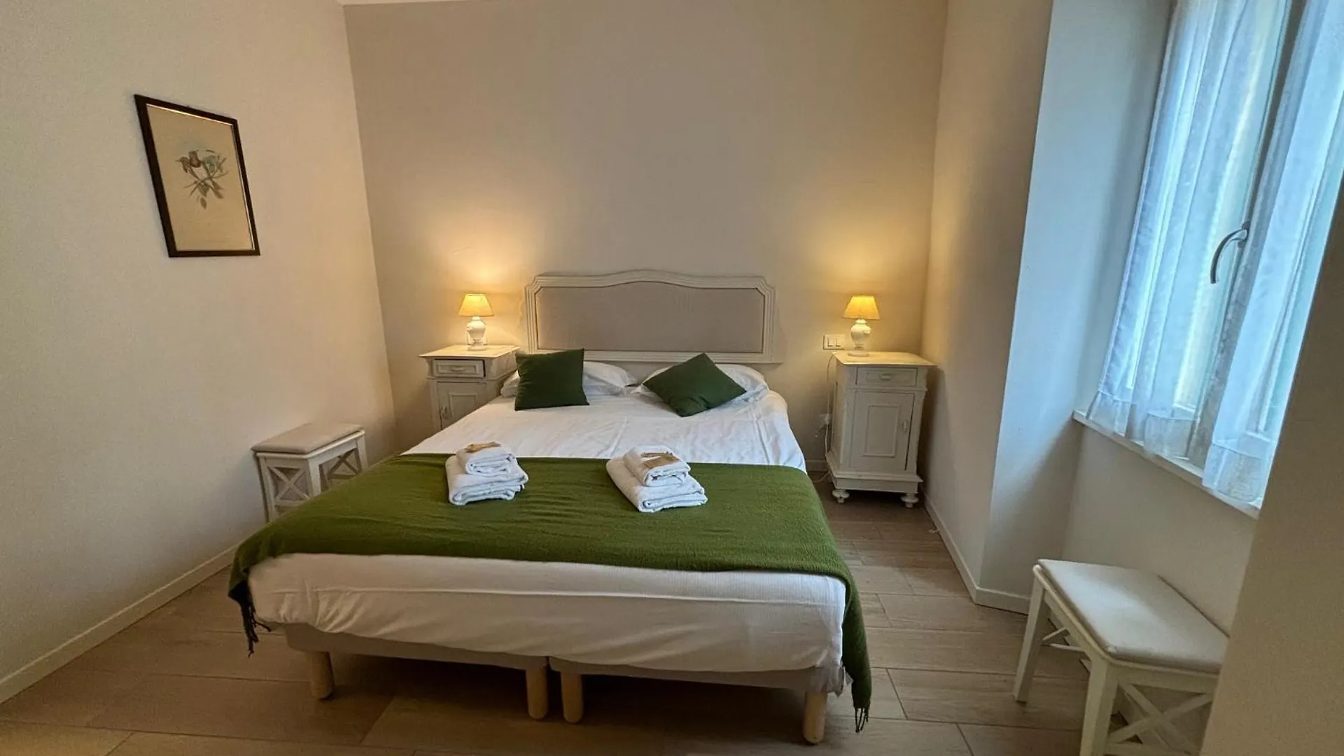Veronajourneys Emilei Apartment 0*, Verona
