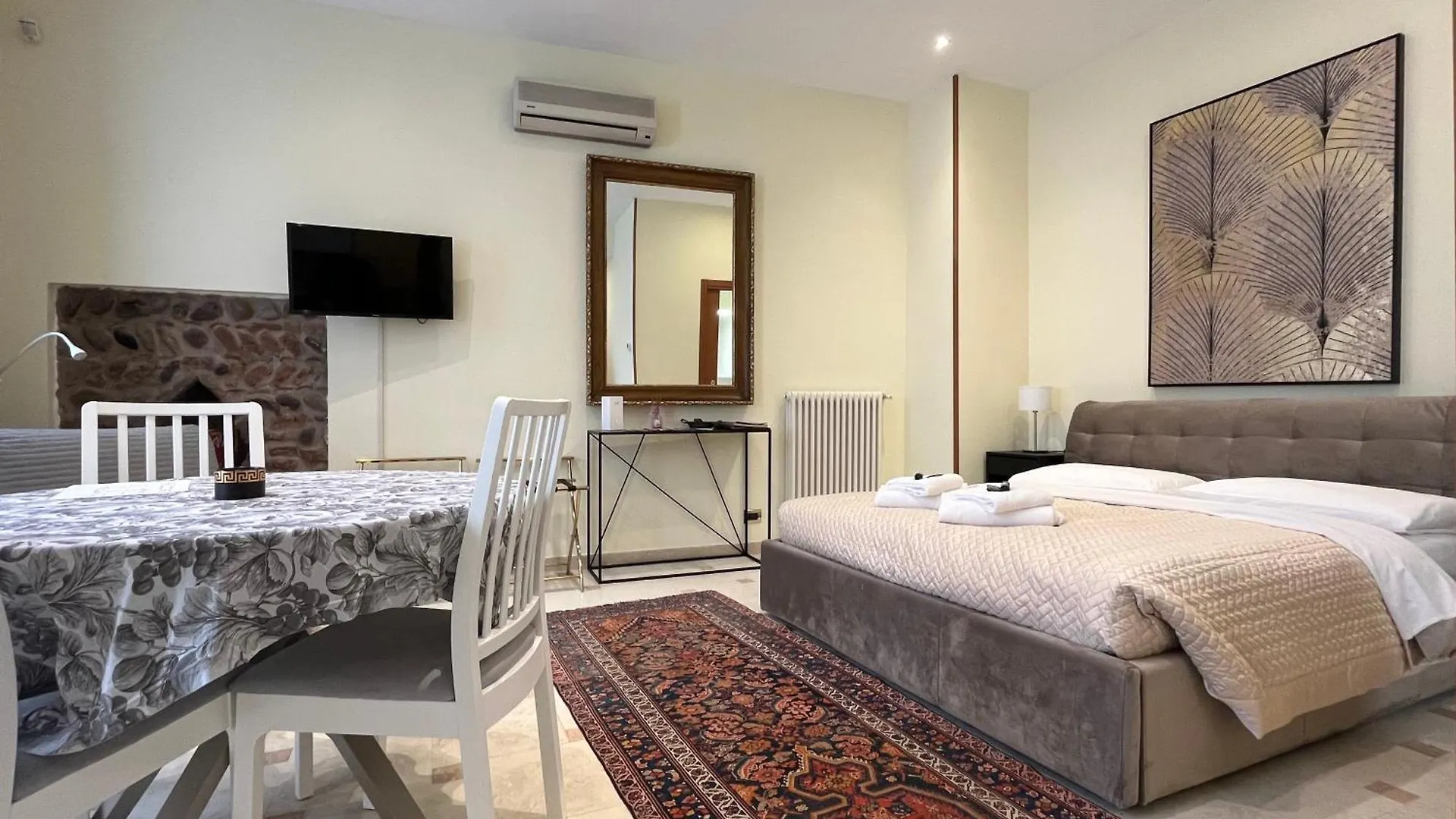 Veronajourneys Emilei Apartment 0*, Verona