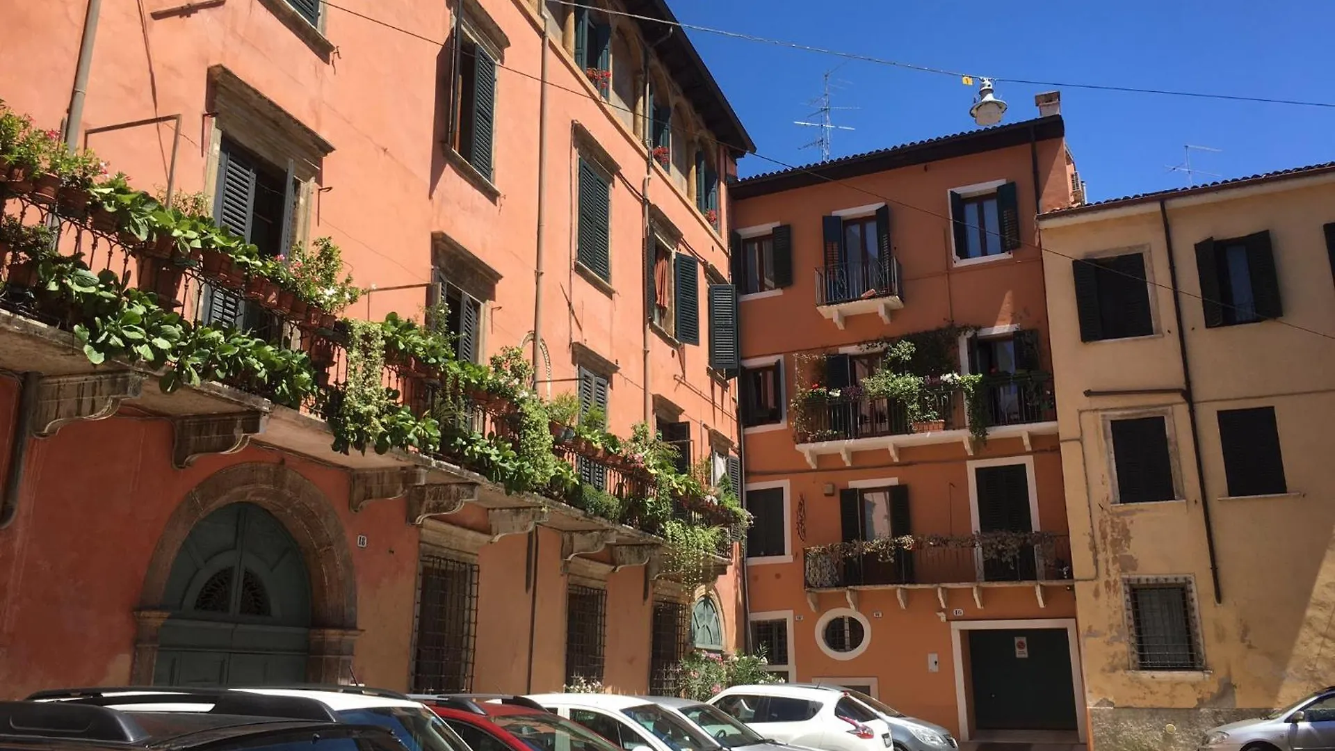 Veronajourneys Emilei Verona
