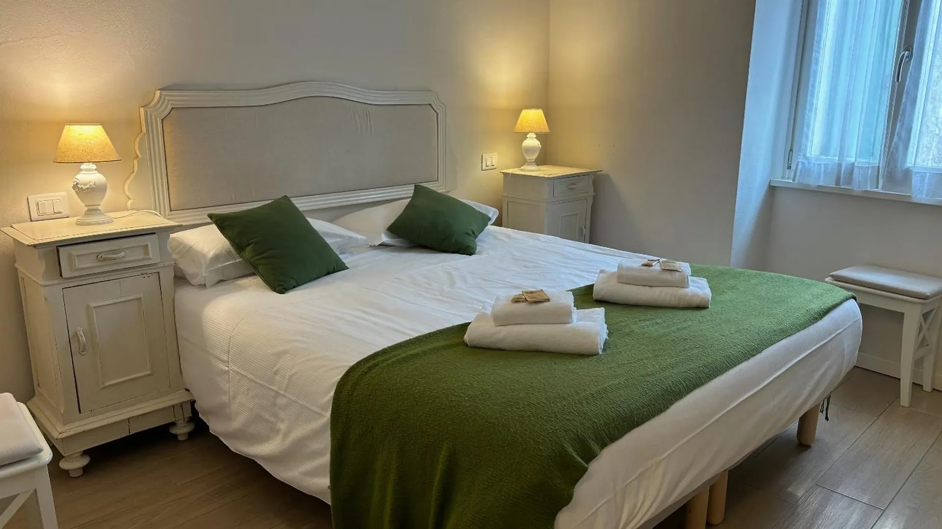 Veronajourneys Emilei Apartment  Verona