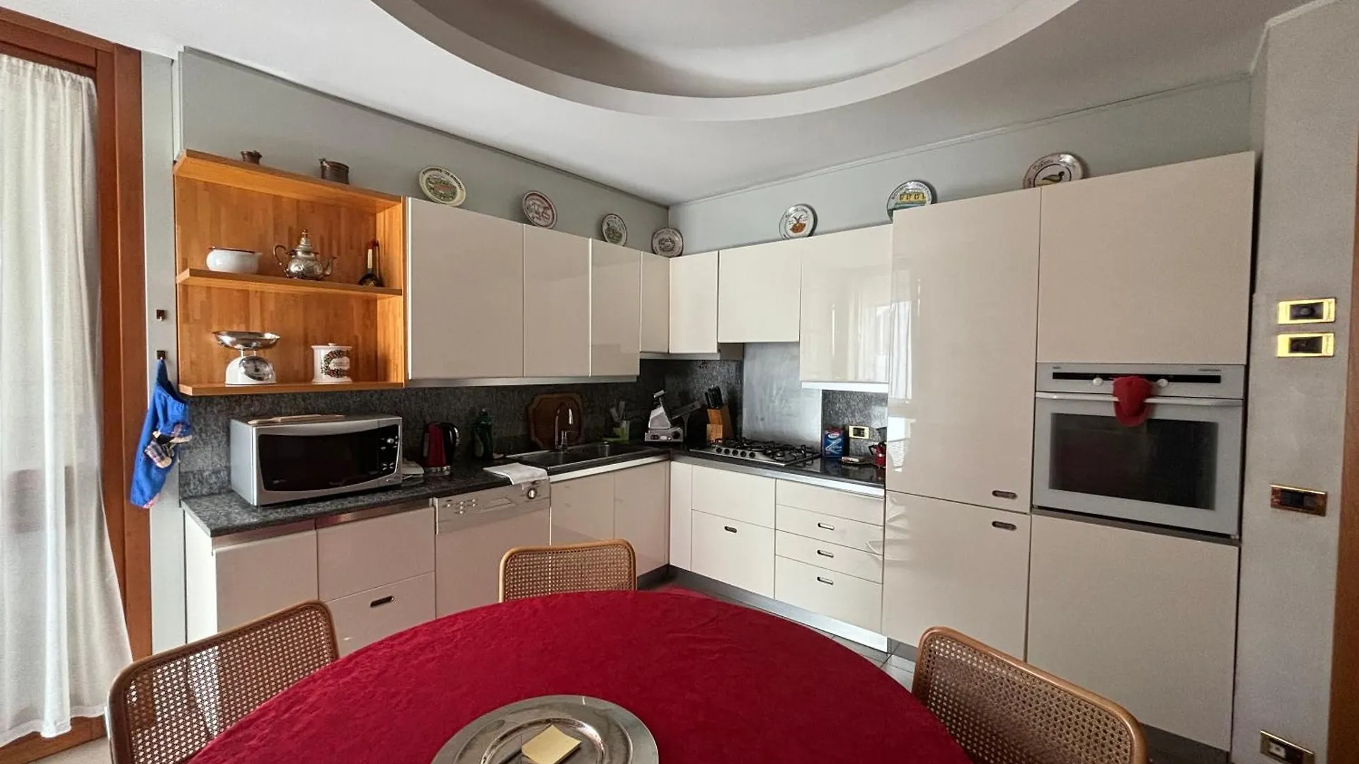 Veronajourneys Emilei Apartment 0*, Verona