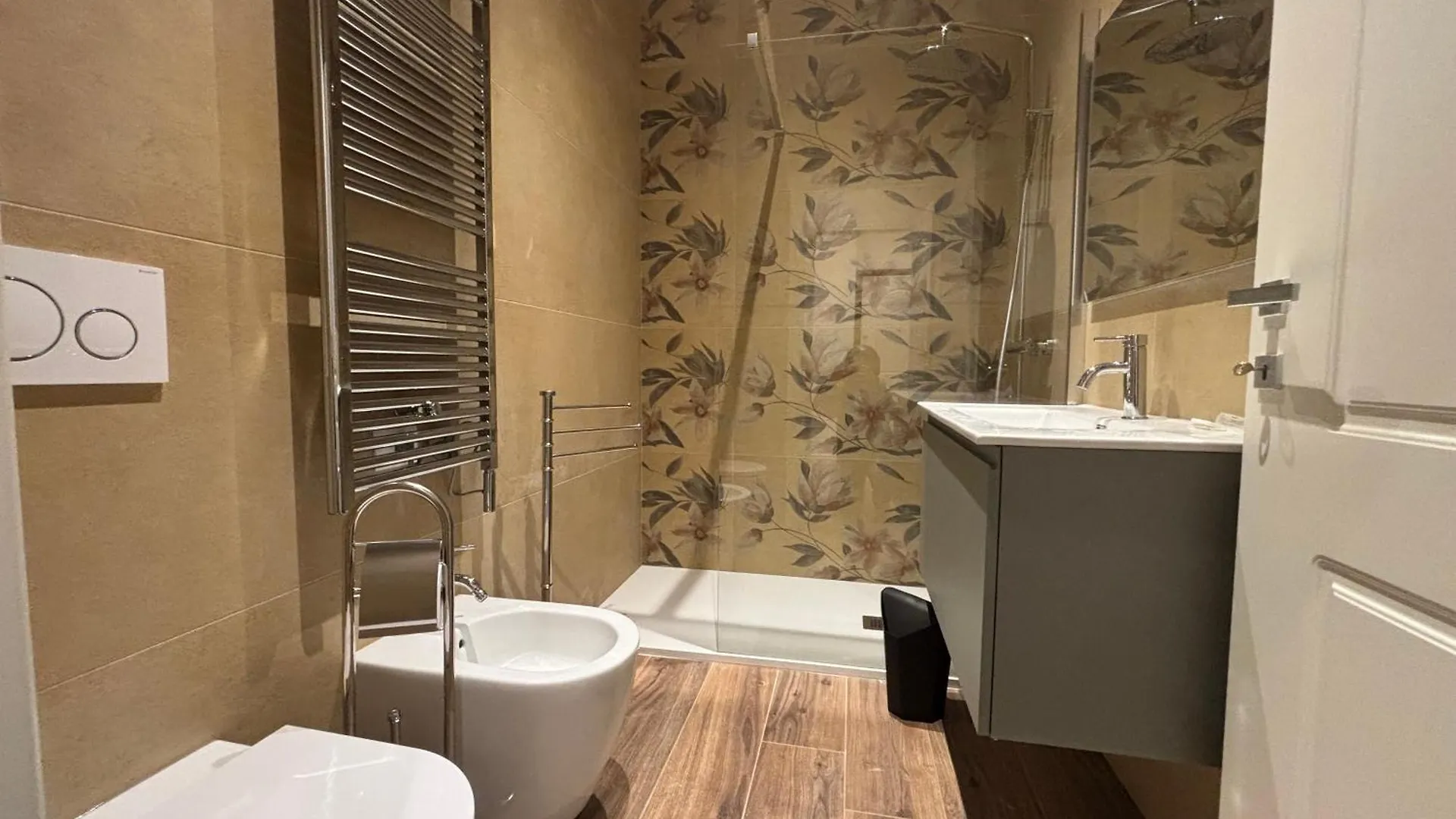 Veronajourneys Emilei Apartment  Verona