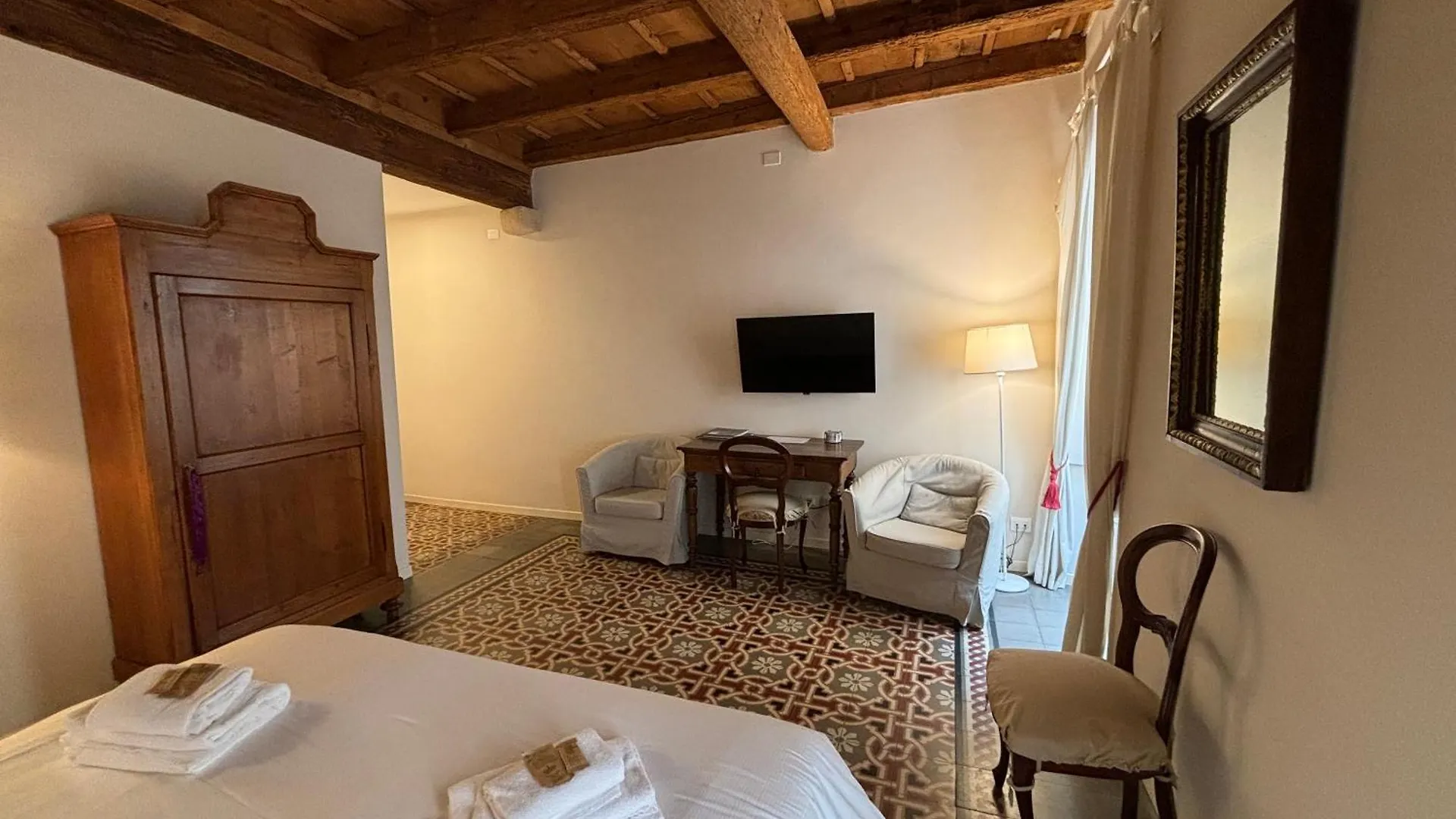 Veronajourneys Emilei Apartment  Verona